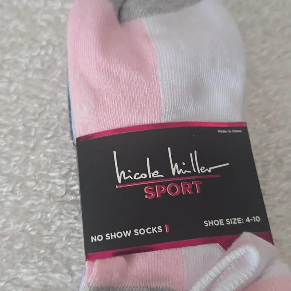 Nicole Miller Sport No Show Socks - Pink, White, Gray - Picture 3 of 7